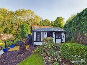 Outbuilding- click for photo gallery